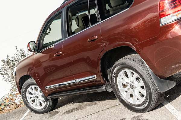 2016 Toyota Landcruiser Sahara VDJ200R