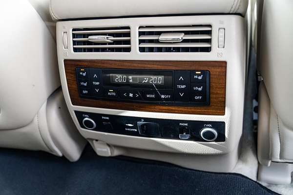 2016 Toyota Landcruiser Sahara VDJ200R