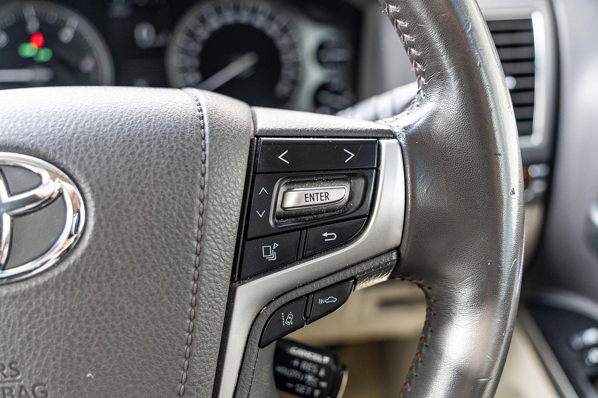 2016 Toyota Landcruiser Sahara VDJ200R