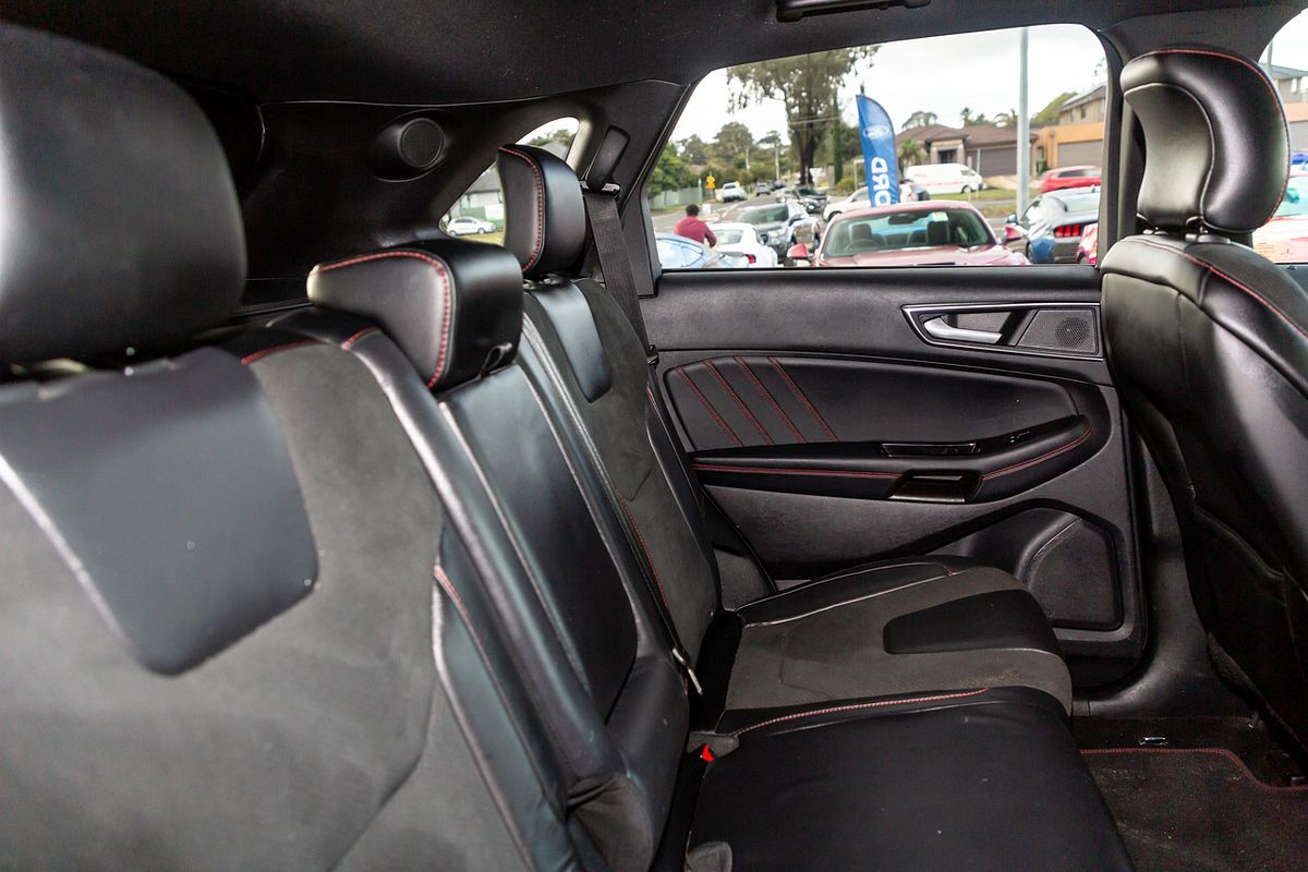 2019 Ford Endura ST-Line CA