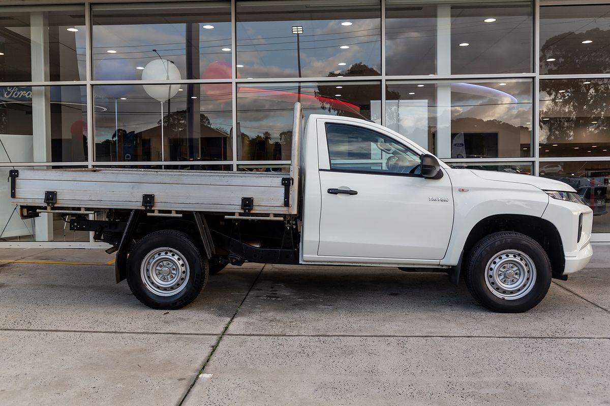 2020 Mitsubishi Triton GLX MR Rear Wheel Drive