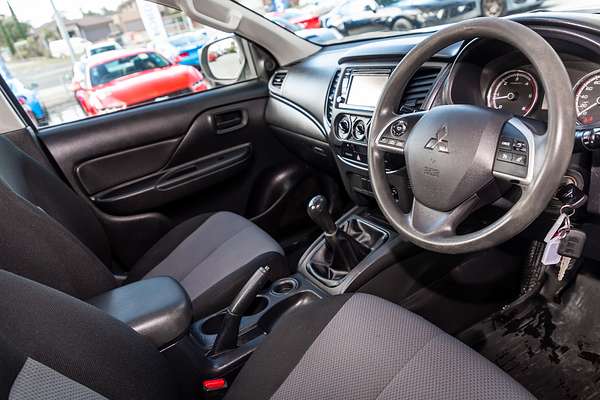 2020 Mitsubishi Triton GLX MR Rear Wheel Drive