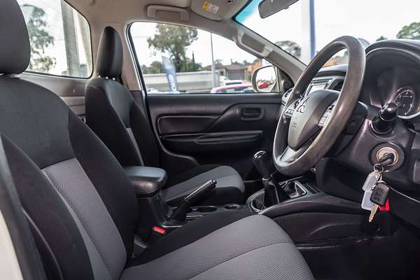 2020 Mitsubishi Triton GLX MR Rear Wheel Drive