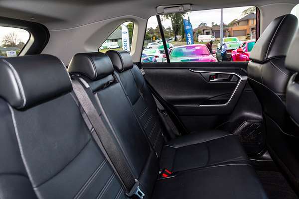 2022 Toyota RAV4 Cruiser AXAH52R