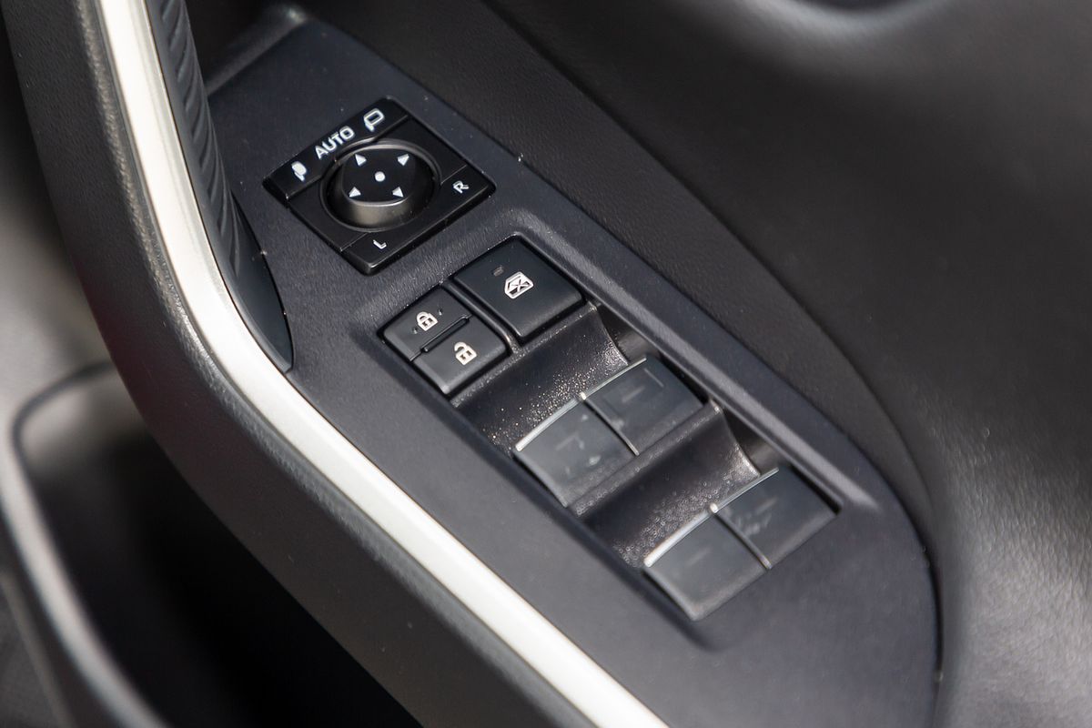2022 Toyota RAV4 Cruiser AXAH52R