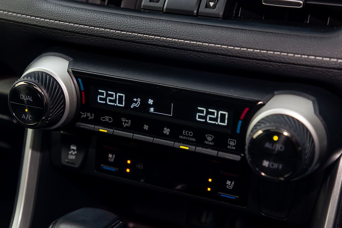 2022 Toyota RAV4 Cruiser AXAH52R