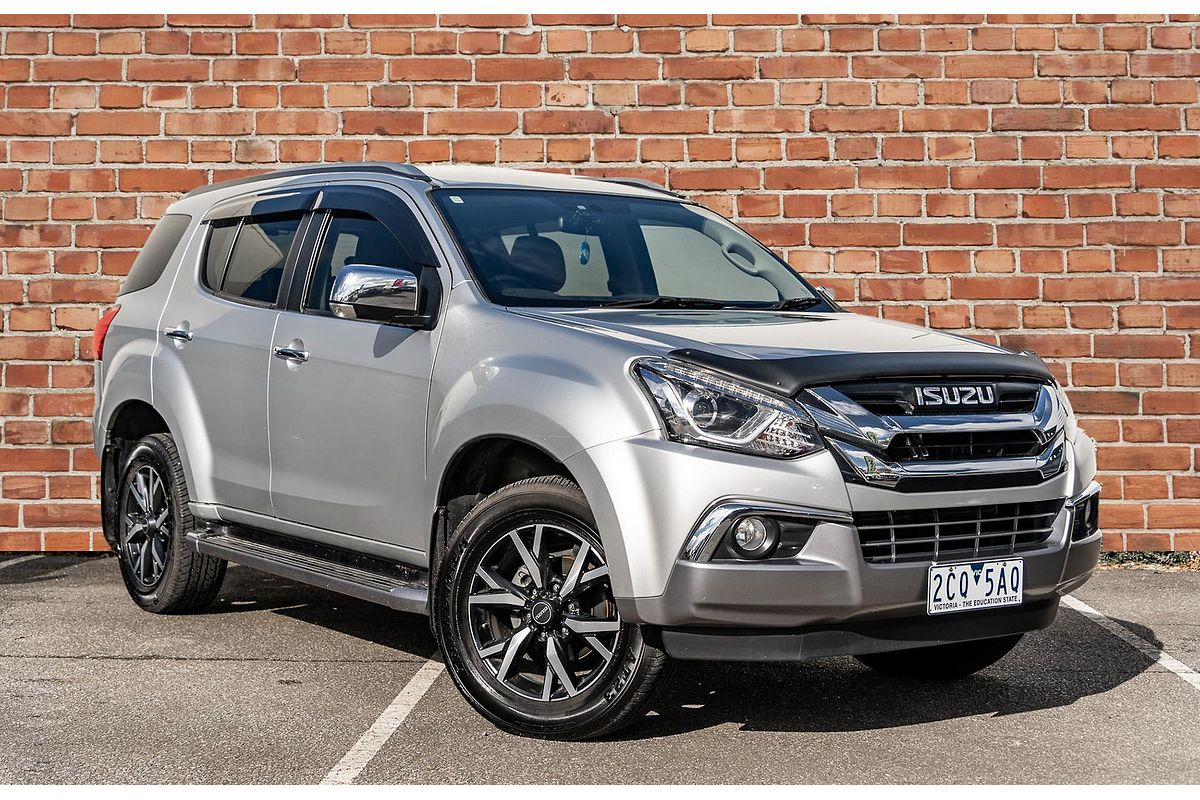 2021 Isuzu MU-X LS-T