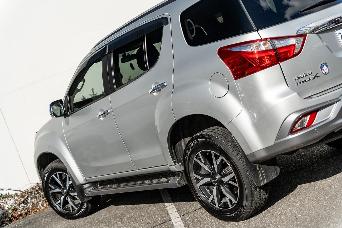 2021 Isuzu MU-X LS-T