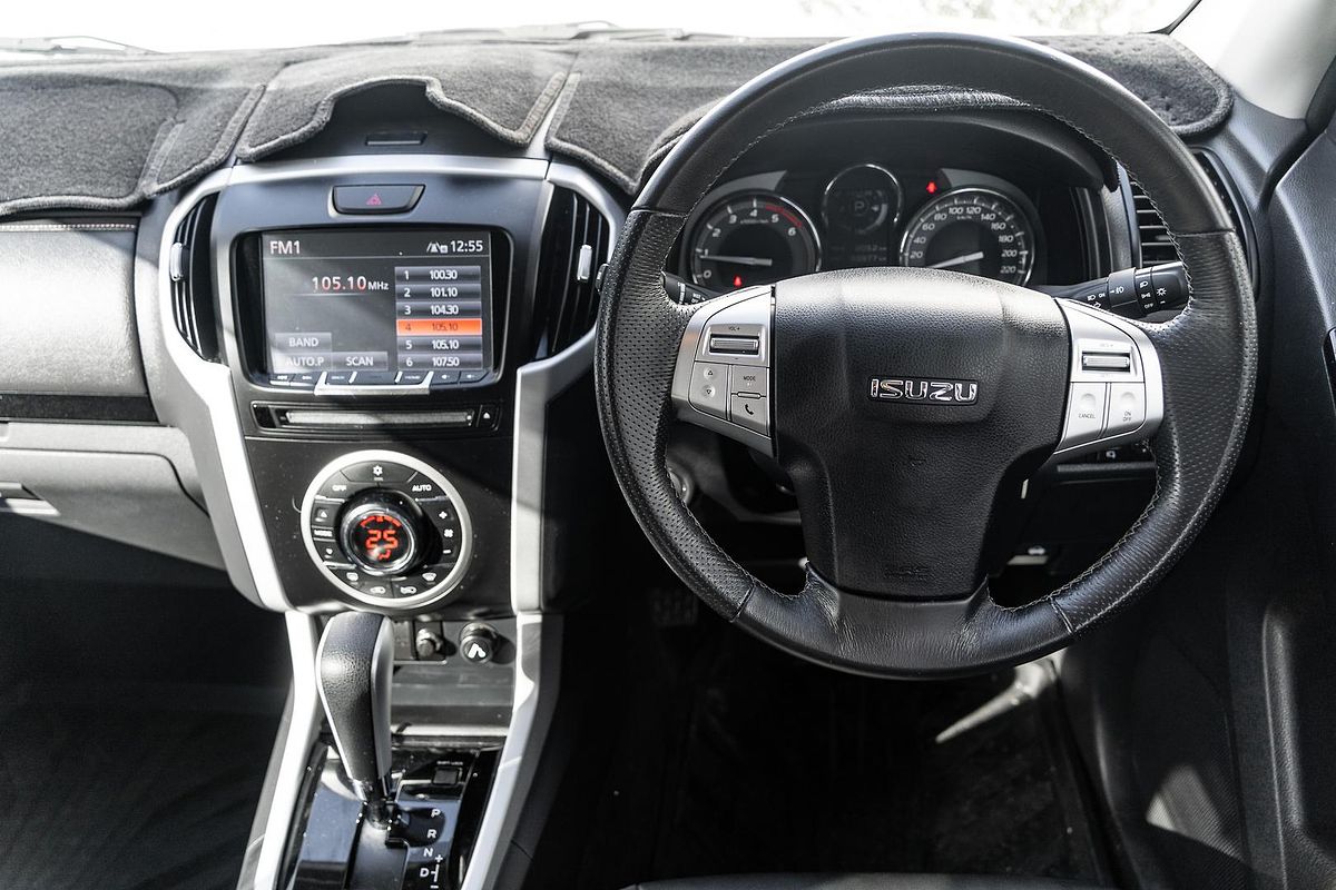 2021 Isuzu MU-X LS-T