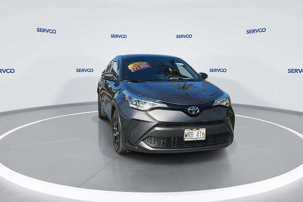 2022 Toyota C-HR XLE