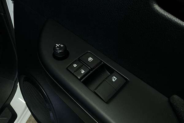 2020 Toyota Hilux Workmate TGN121R Rear Wheel Drive