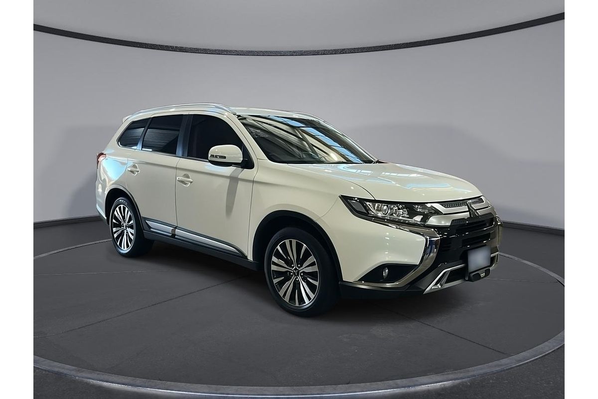 2020 Mitsubishi Outlander LS ZL
