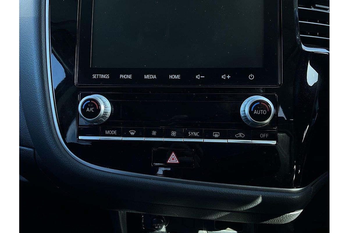 2020 Mitsubishi Outlander LS ZL