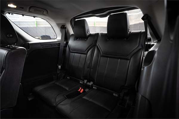 2018 Land Rover Discovery SD4 HSE Series 5