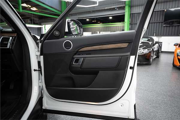 2018 Land Rover Discovery SD4 HSE Series 5