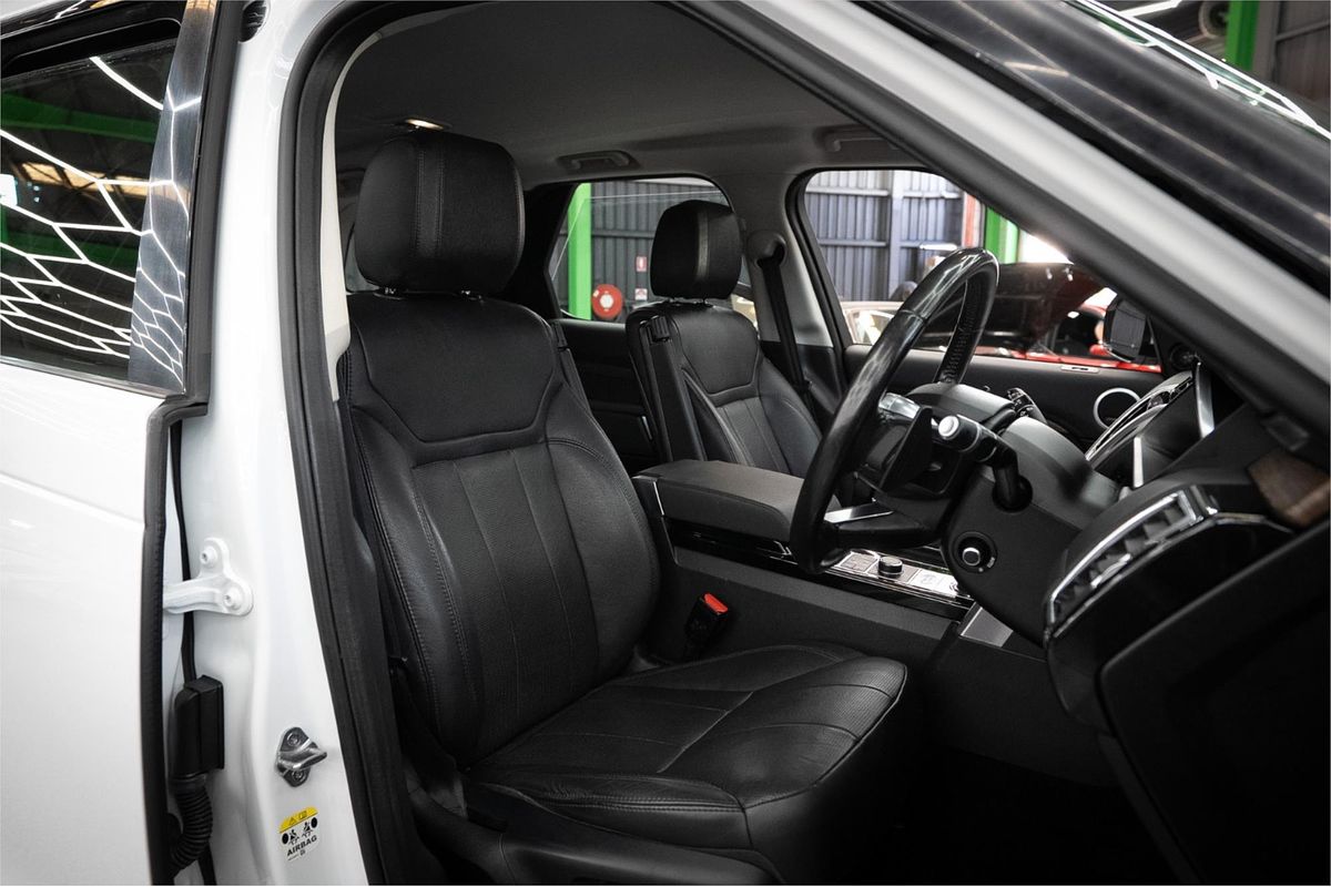 2018 Land Rover Discovery SD4 HSE Series 5
