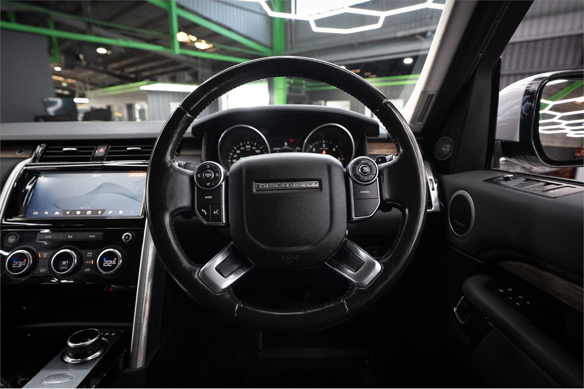 2018 Land Rover Discovery SD4 HSE Series 5