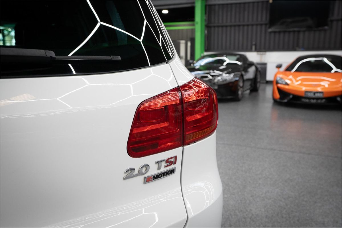 2016 Volkswagen Tiguan 155 TSI R-LINE (4x4) 5NC MY16