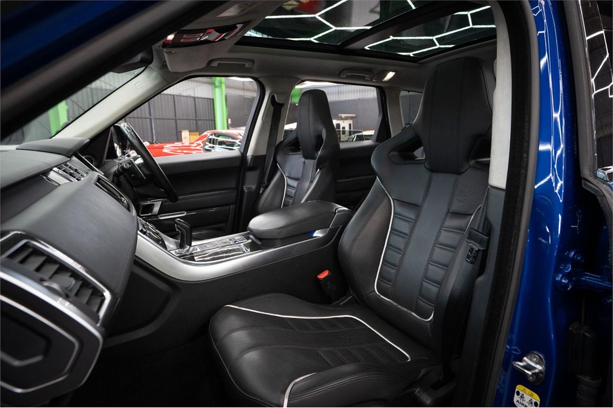 2015 Range Rover RANGE ROVER SPORT SVR LW MY15.5