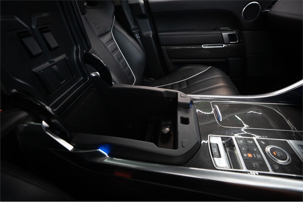 2015 Range Rover RANGE ROVER SPORT SVR LW MY15.5