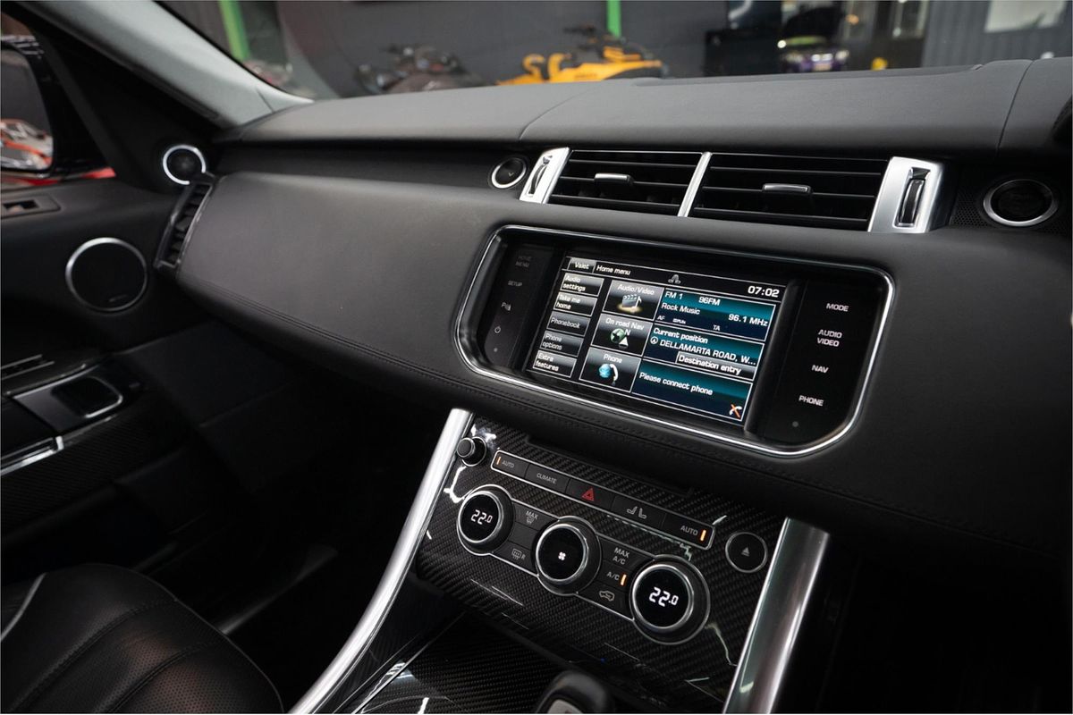 2015 Range Rover RANGE ROVER SPORT SVR LW MY15.5