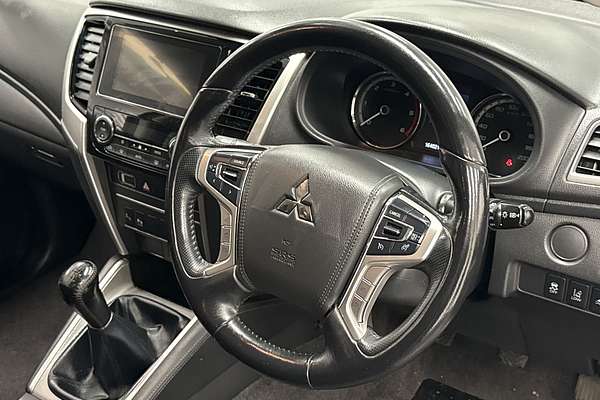 2019 Mitsubishi Triton GLS MR 4X4