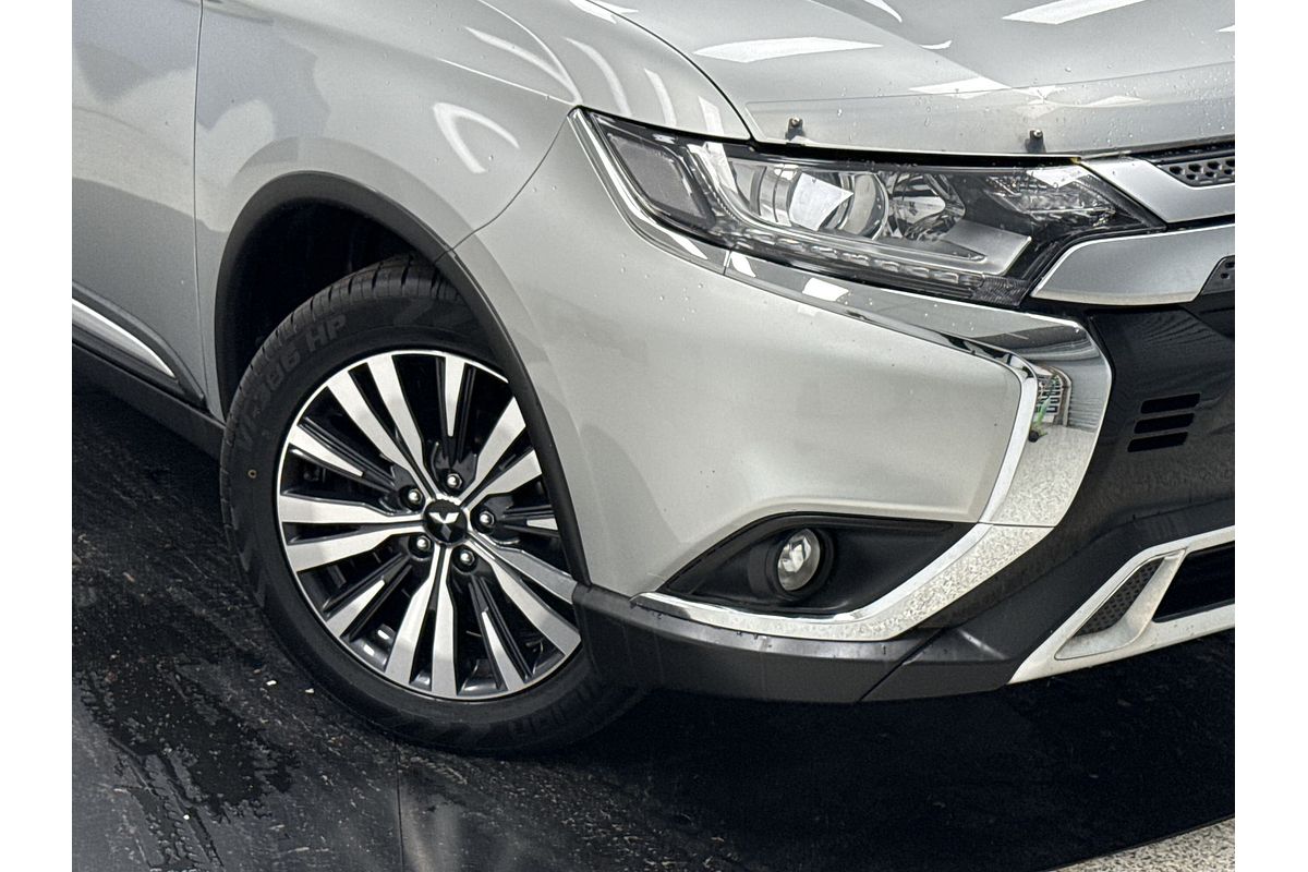 2020 Mitsubishi Outlander LS ZL