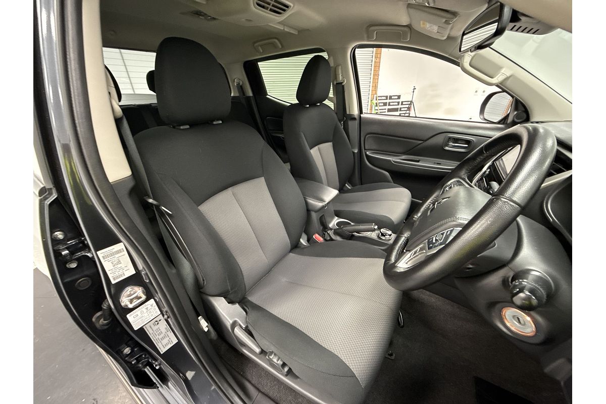 2021 Mitsubishi Triton GLX-R MR 4X4