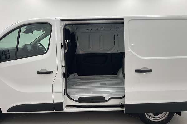 2023 Renault Trafic Pro X82 SWB