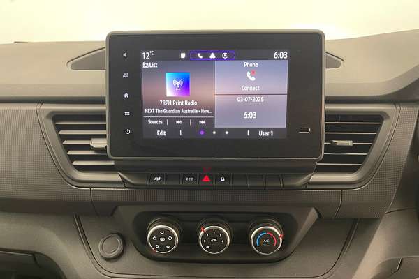 2023 Renault Trafic Pro X82 SWB