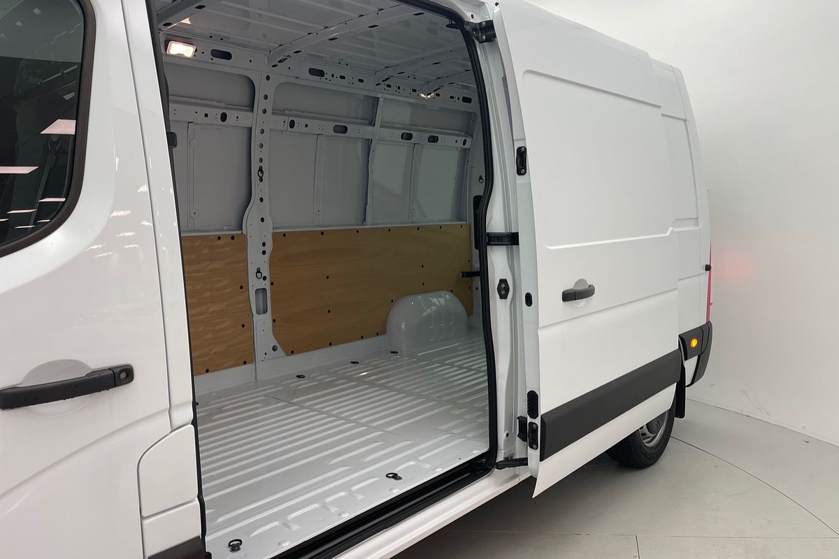 2023 Renault Master Pro 110kW X62 Phase 2 LWB