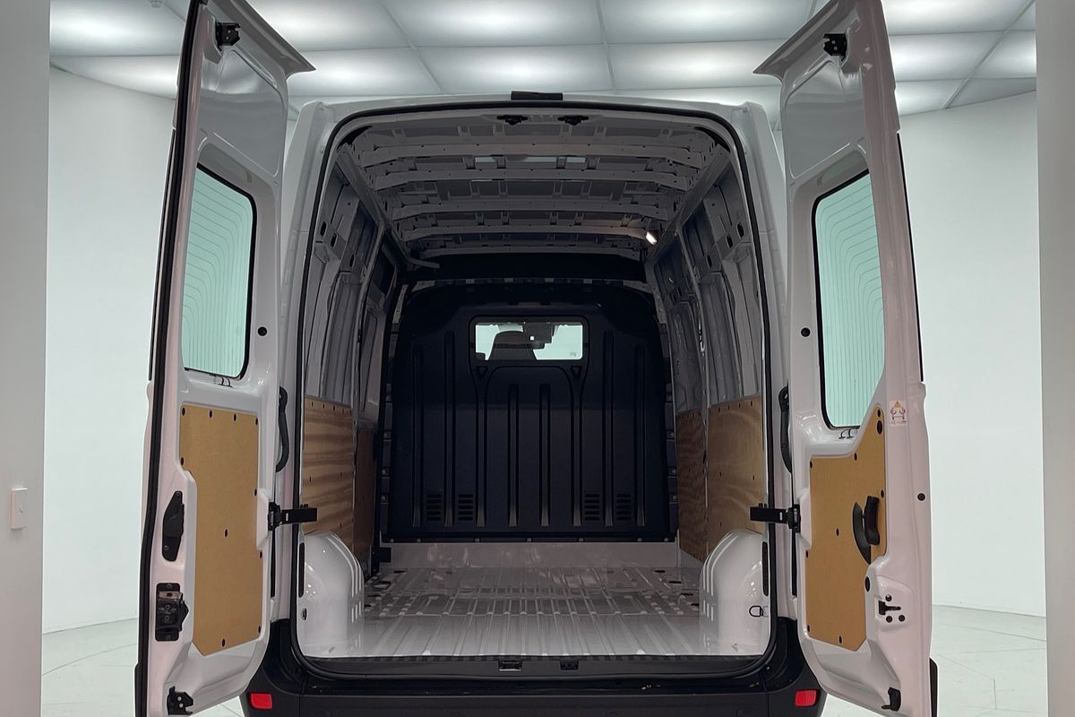 2023 Renault Master Pro 110kW X62 Phase 2 LWB