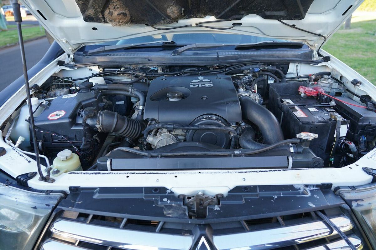 2011 Mitsubishi Triton GLX MN 4X4
