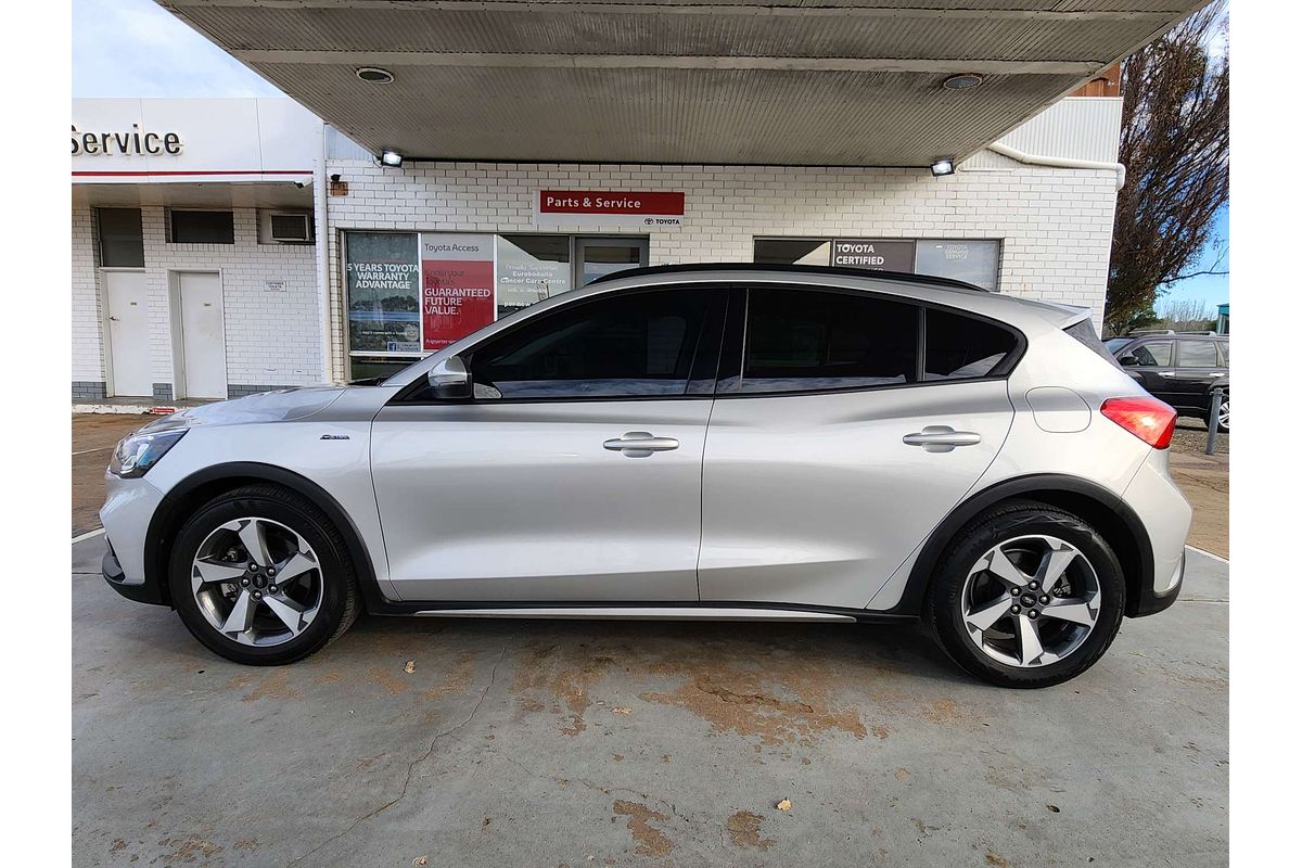 2020 Ford Focus Active SA