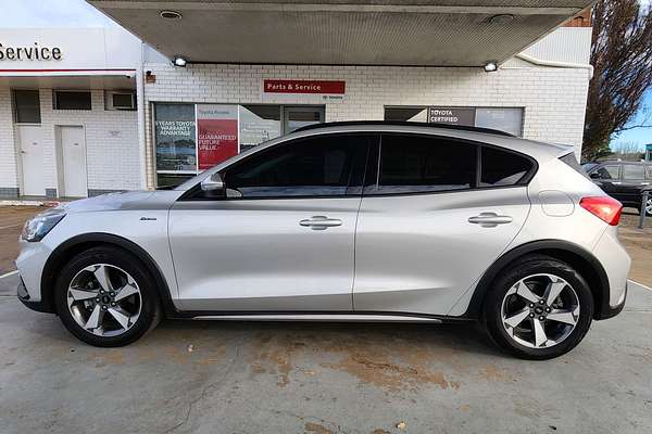 2020 Ford Focus Active SA