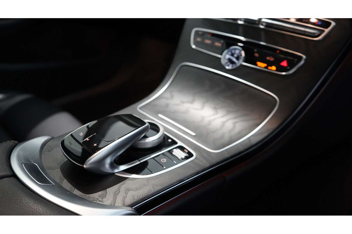 2017 Mercedes-Benz C-Class C300 W205