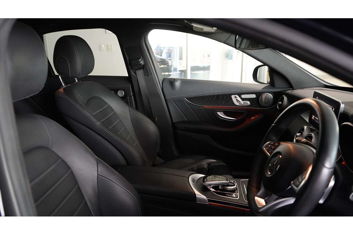2017 Mercedes-Benz C-Class C300 W205