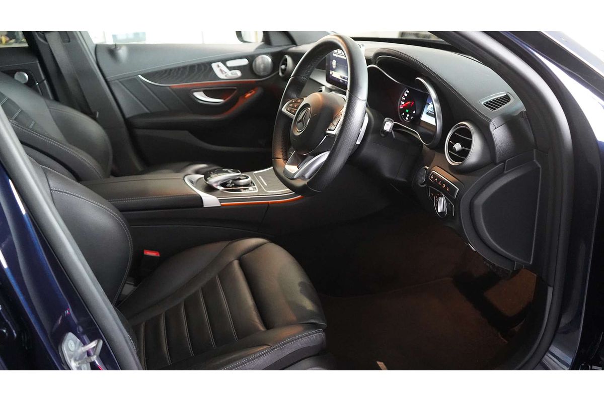 2017 Mercedes-Benz C-Class C300 W205