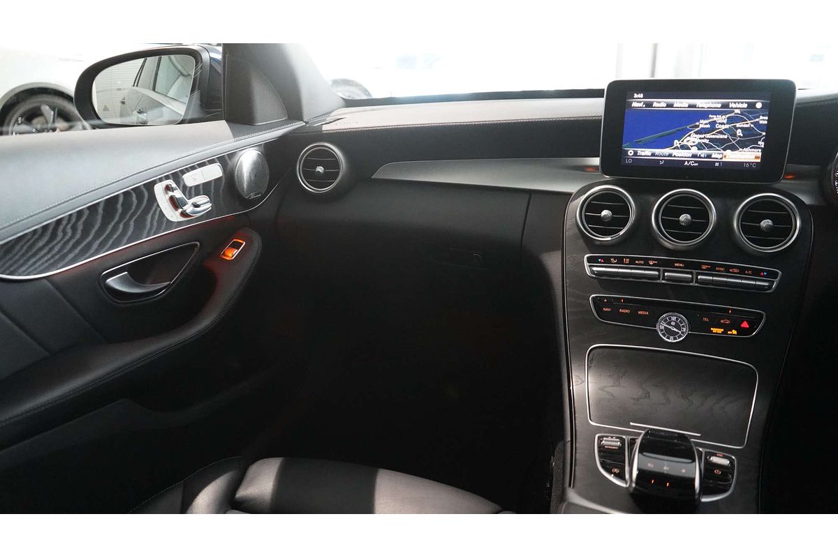 2017 Mercedes-Benz C-Class C300 W205
