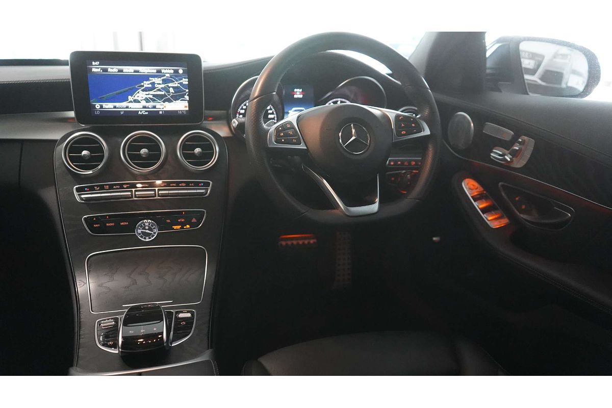 2017 Mercedes-Benz C-Class C300 W205