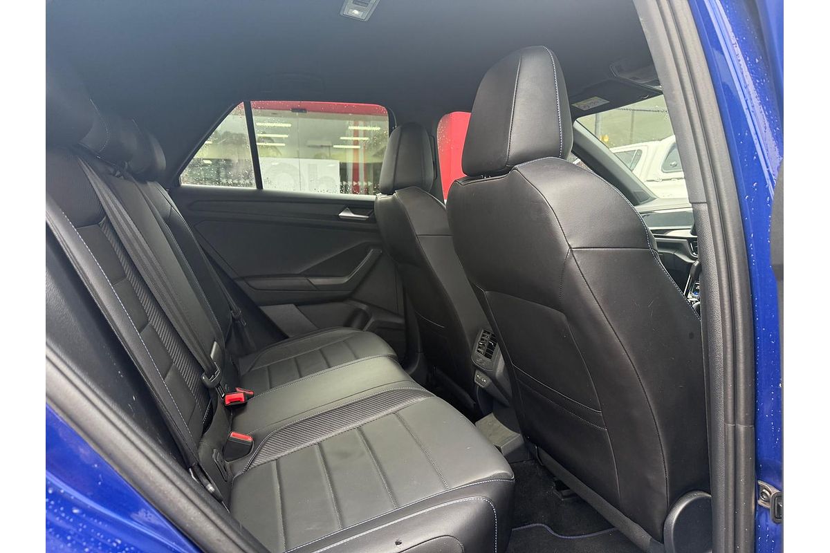 2023 Volkswagen T-Roc R D11