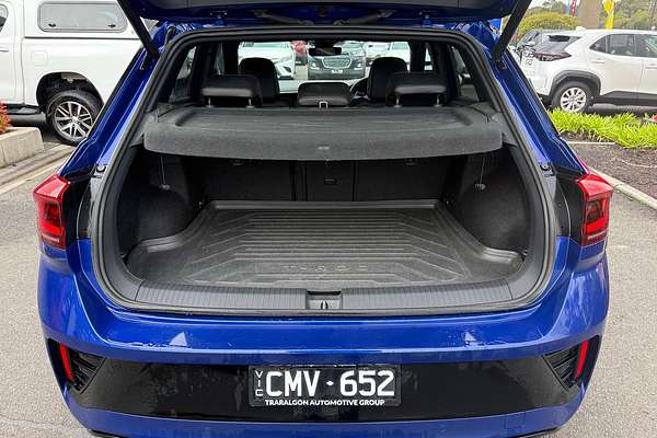 2023 Volkswagen T-Roc R D11
