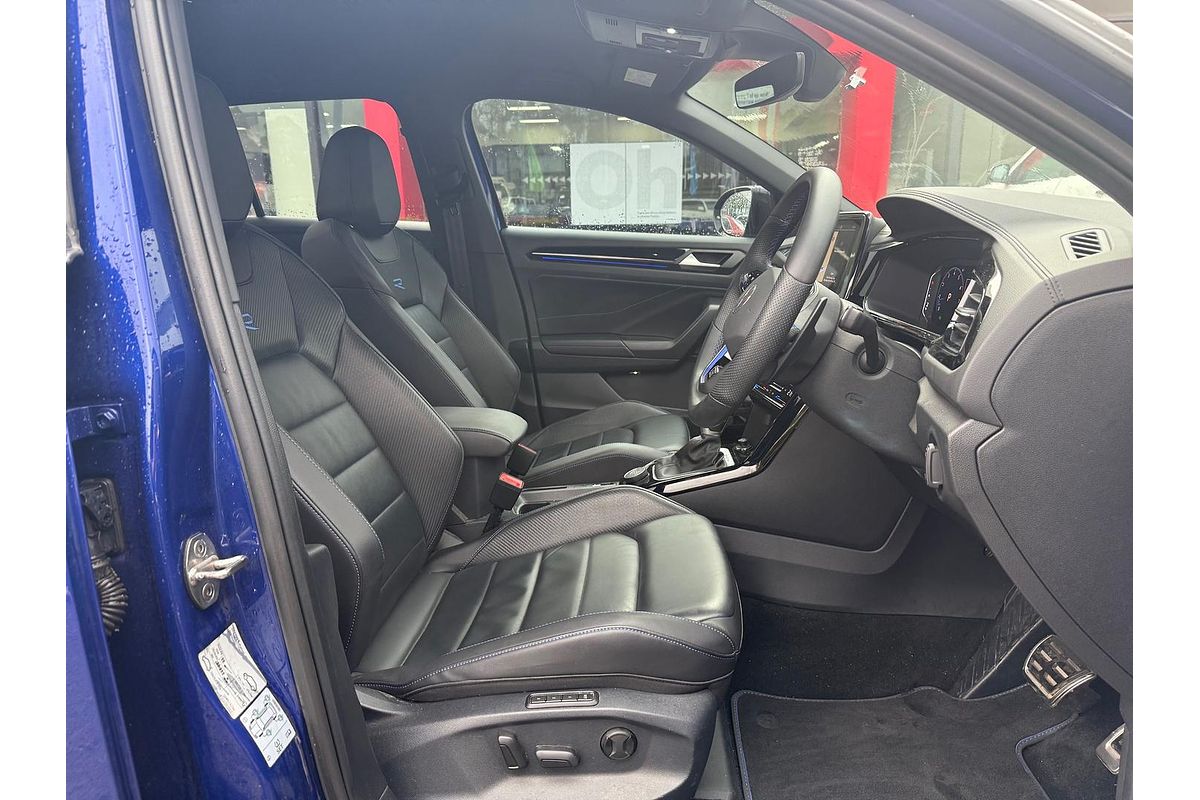 2023 Volkswagen T-Roc R D11