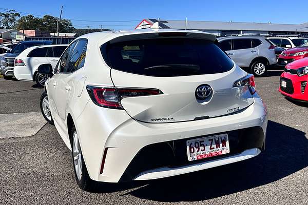 2020 Toyota COROLLA SX Hybrid ZWE211R