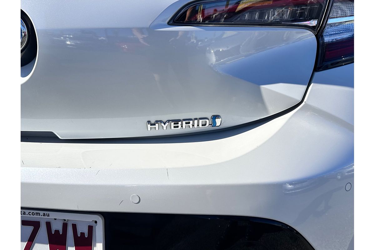 2020 Toyota COROLLA SX Hybrid ZWE211R