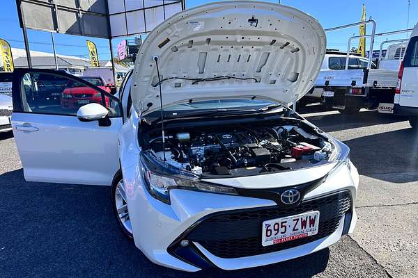 2020 Toyota COROLLA SX Hybrid ZWE211R