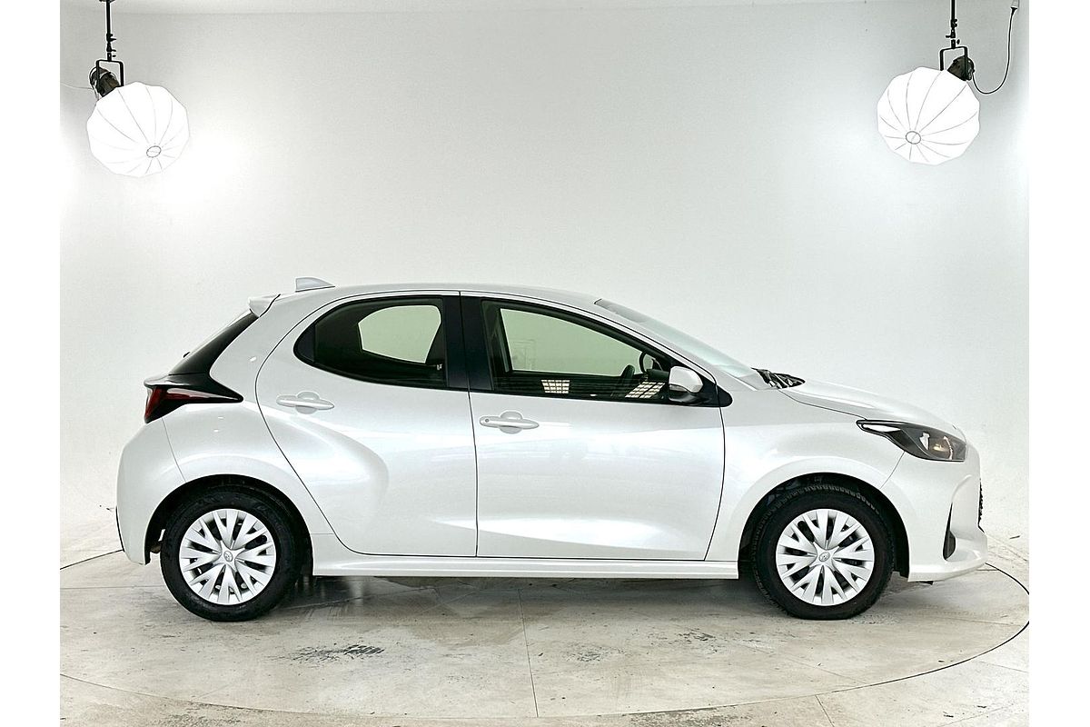 2024 Toyota Yaris Ascent Sport MXPA10R