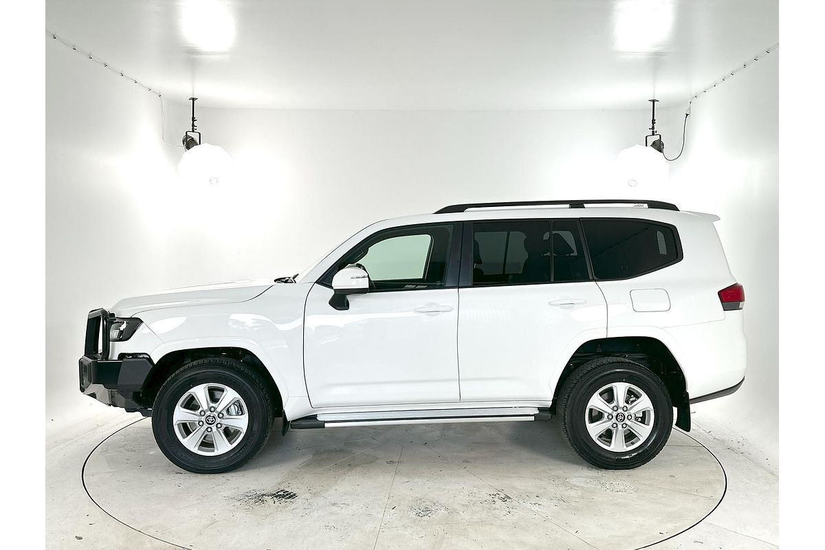 2023 Toyota Landcruiser GXL FJA300R