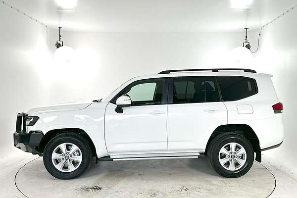 2023 Toyota Landcruiser GXL FJA300R