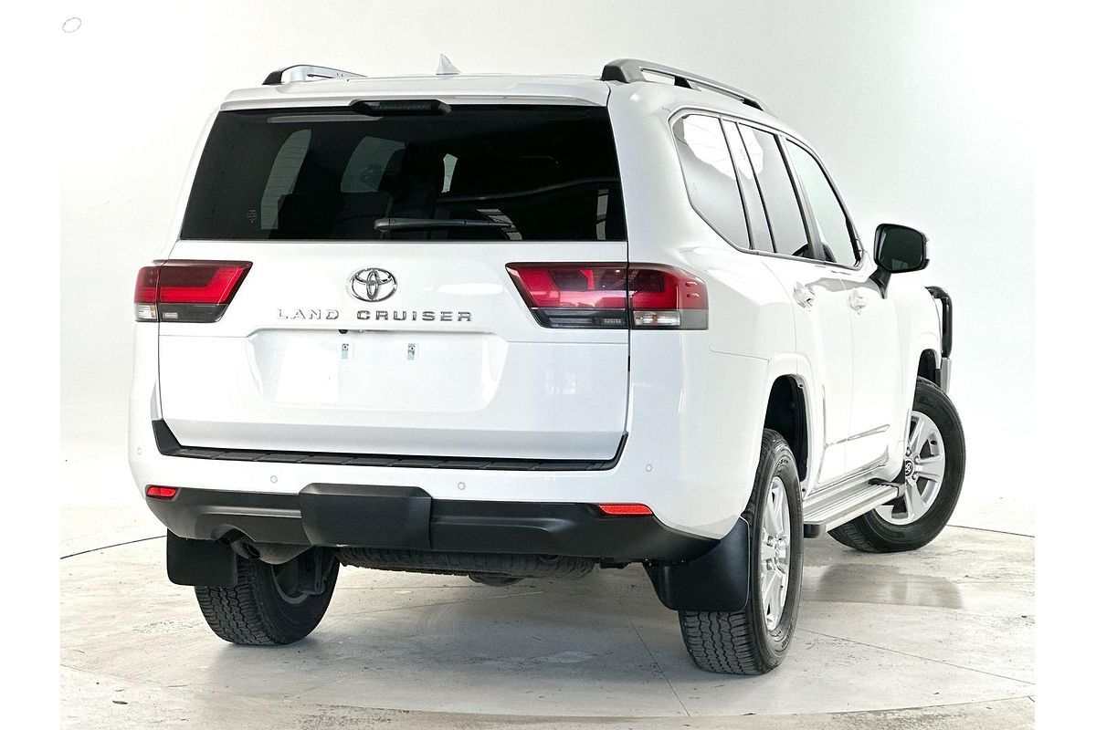 2023 Toyota Landcruiser GXL FJA300R